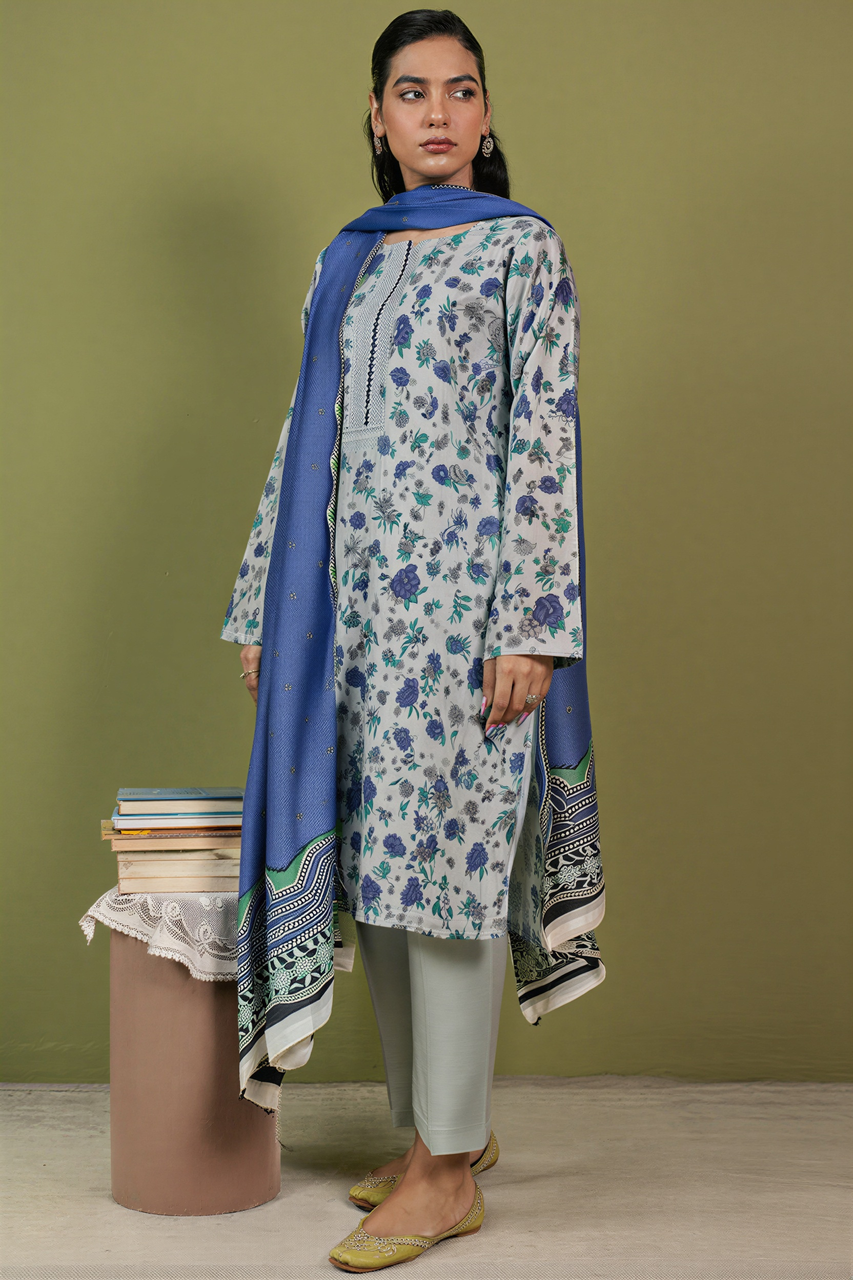 Winter Grace - Luxury Dhanak  3-Piece Suit